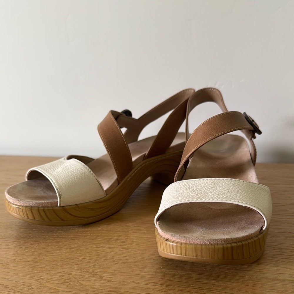 Dansko Marjory Elegant Cream and Brown Women's Sandals